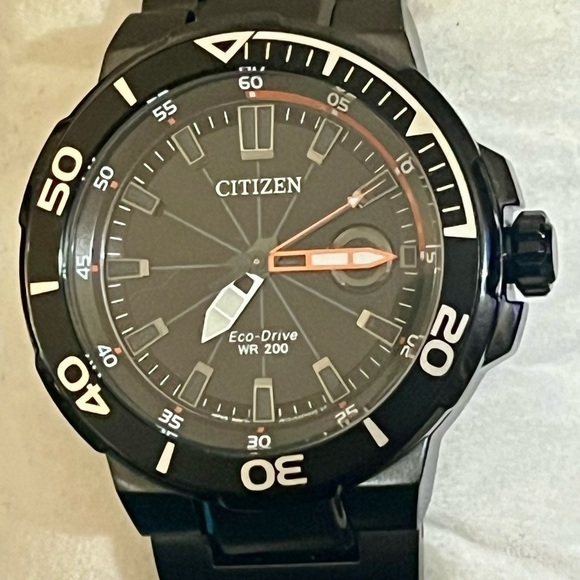 Citizen Endeavor Date Two Tone Designer Classic Men’s Watch - Picture 4 of 8